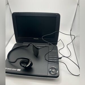 Philips Black Portable DVD Player with Headphones and power cord